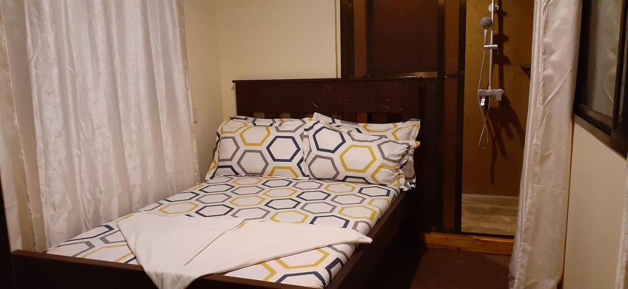 Mikadi Beach Camp & Backpackers Hostel Dar es Salaam Luaran gambar