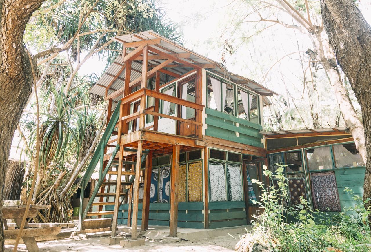 Mikadi Beach Camp & Backpackers Hostel Dar es Salaam Luaran gambar