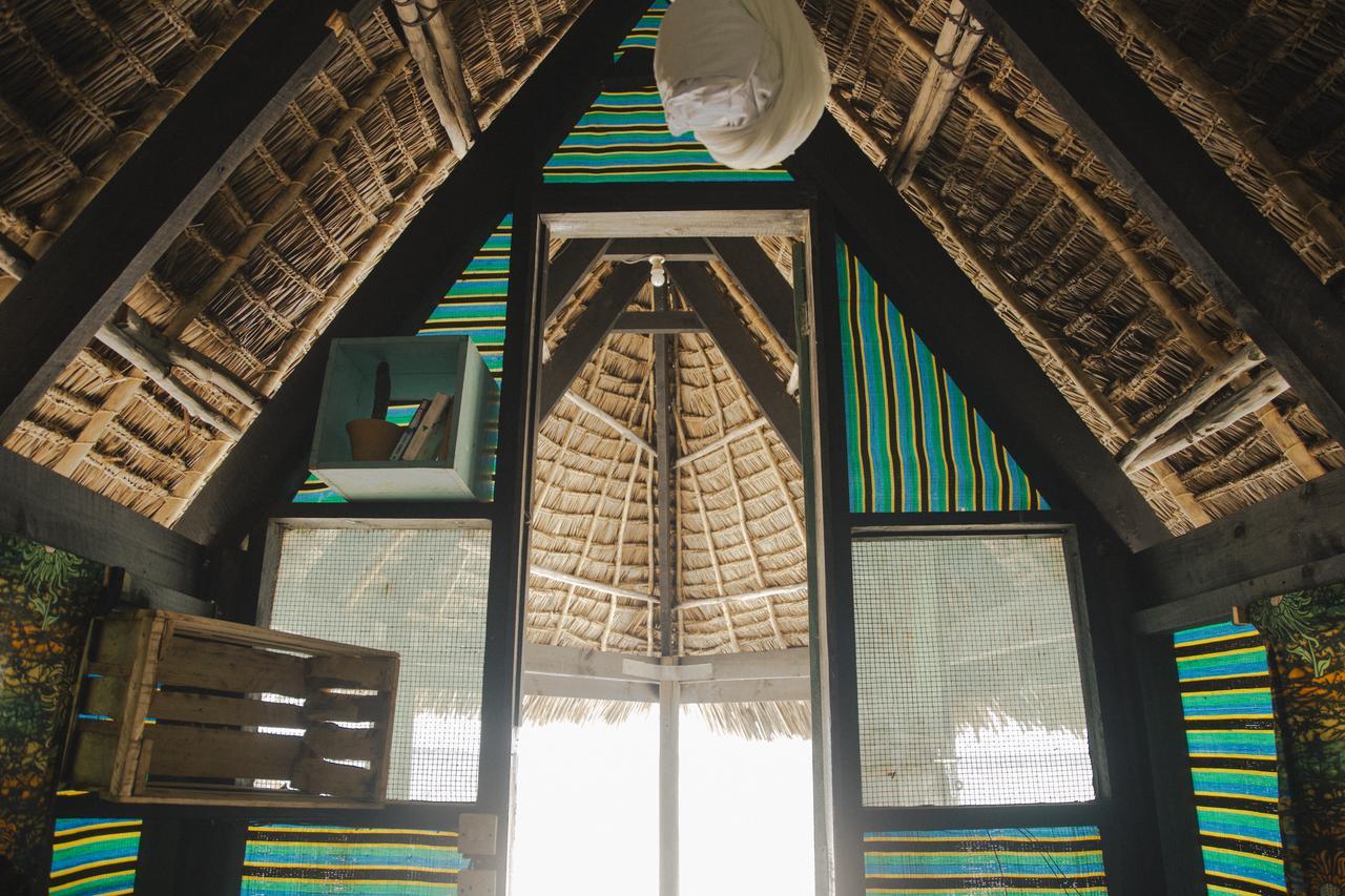 Mikadi Beach Camp & Backpackers Hostel Dar es Salaam Luaran gambar